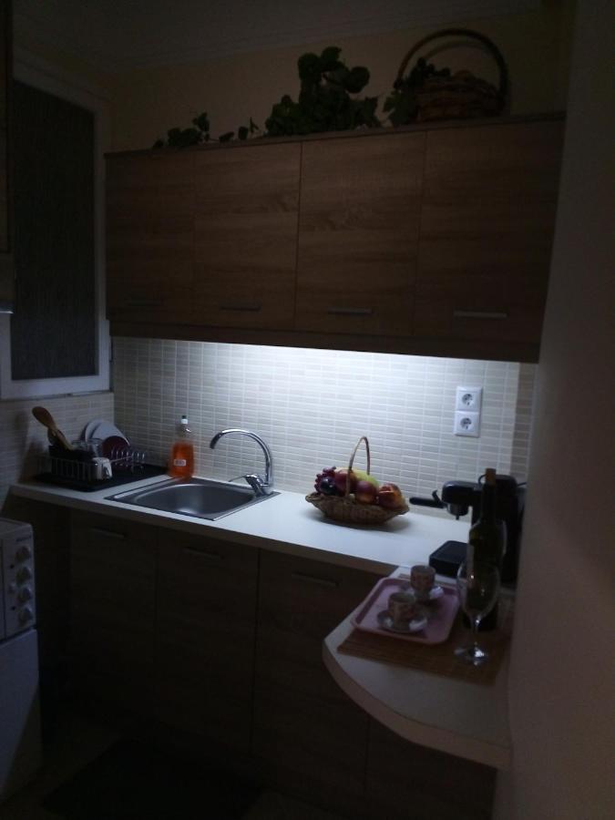 Sylvia' S Apartments أثينا المظهر الخارجي الصورة